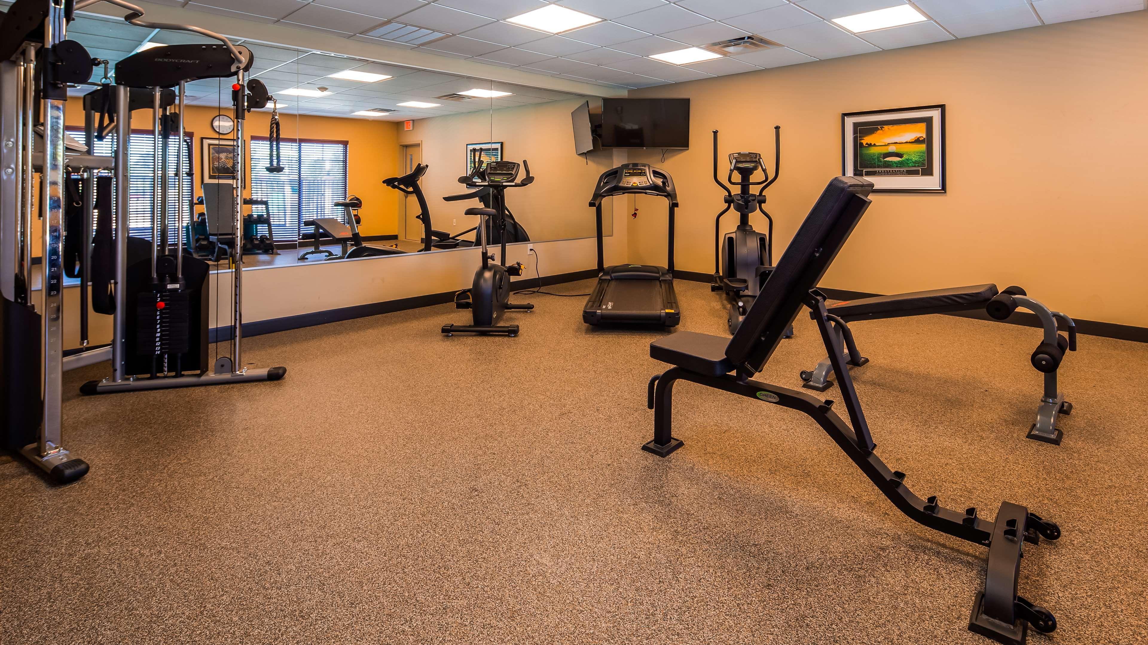 Best Western Plus University Inn Hattiesburg Exterior photo